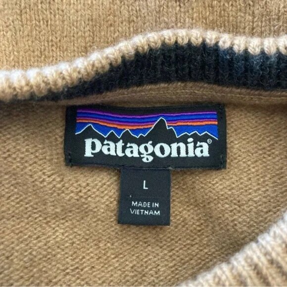 NWOT Patagonia Cashmere Sweater. - Picture 3 of 5